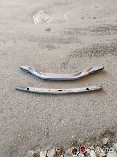 Ренж Ровер Вог 3 усилитель бампера