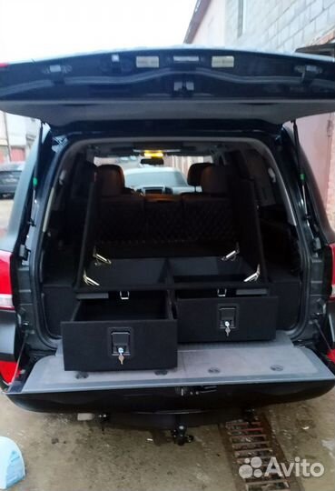 Органайзер Toyota LC 200