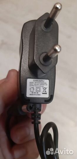 Зарядное устройство на телефон