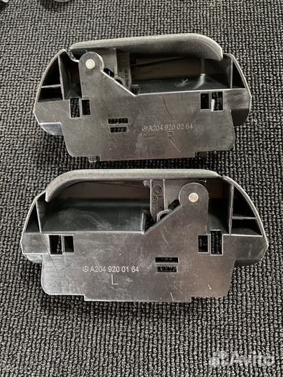 Ручка замка заднего сиденья Mercedes Benz правая