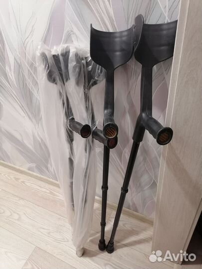 Костыли под локоть