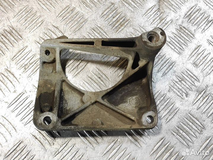 Кронштейн двигателя Bmw 5 e60 2003-2009