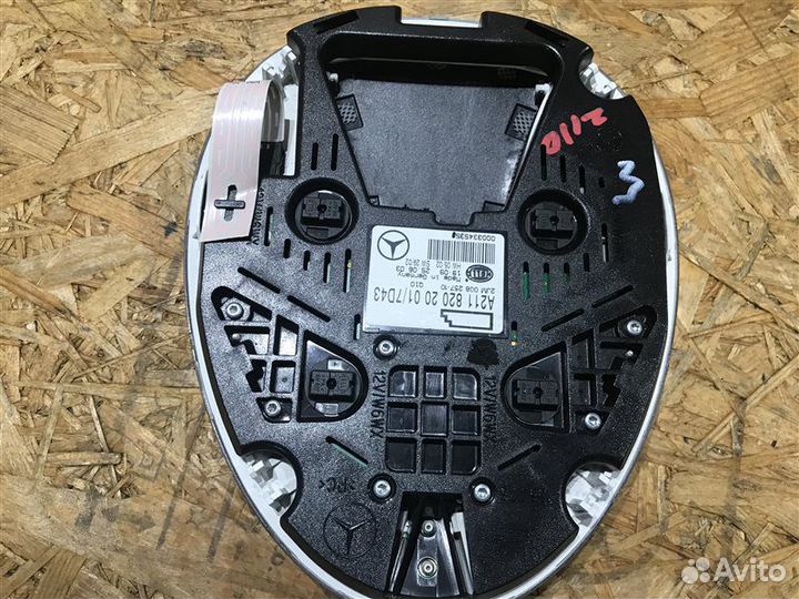 Плафон салона задний Mercedes-Benz E-Class W211