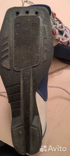 Лыжные ботинки классические