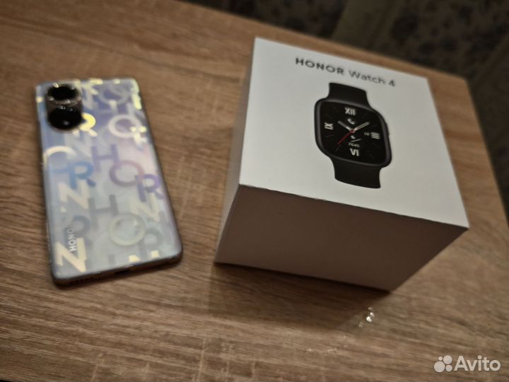 Смарт часы honor watch 4