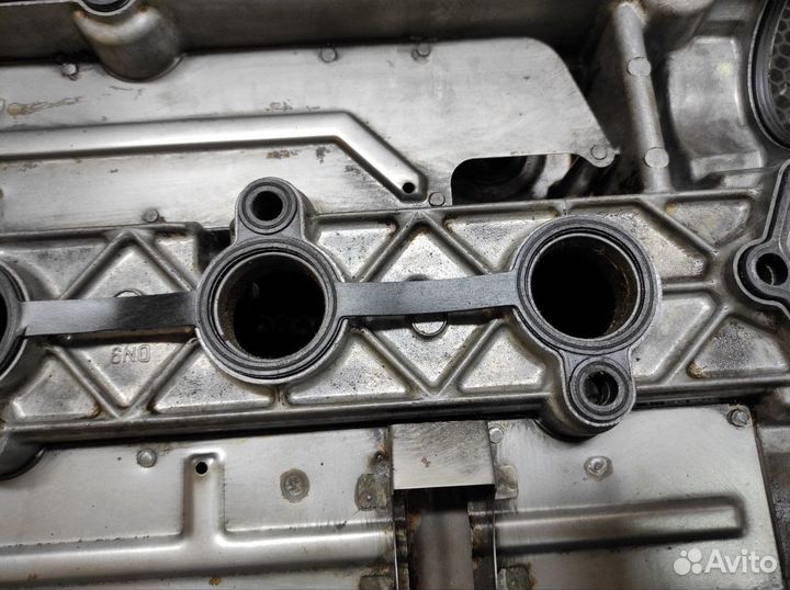 Клапанная крышка Opel Z16XE