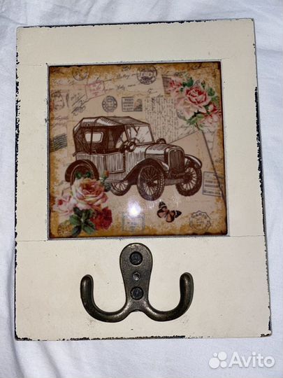 Ключница настенная