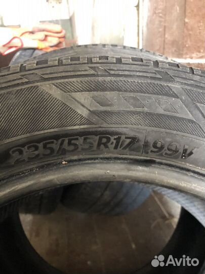 Hankook Dynapro HP RA23 235/55 R17 99V