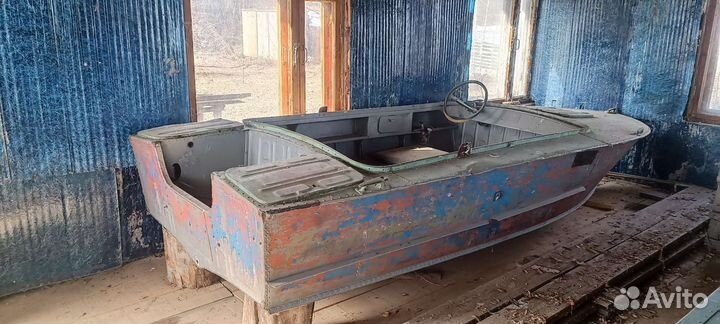 Маломерное судно Прогресс 2М