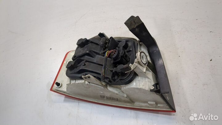 Фонарь (задний) правый Audi A4 (B7)