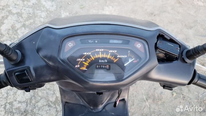 Honda Lead 100 (50)