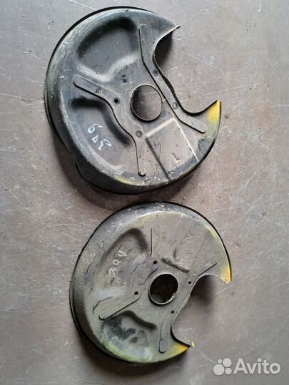 Пыльник тормозной задний Honda Inspire