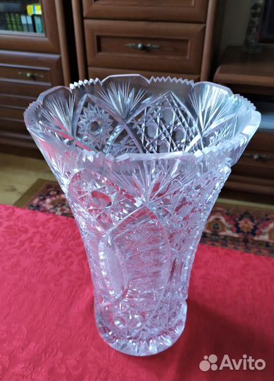 Большая Хрустальная Ваза