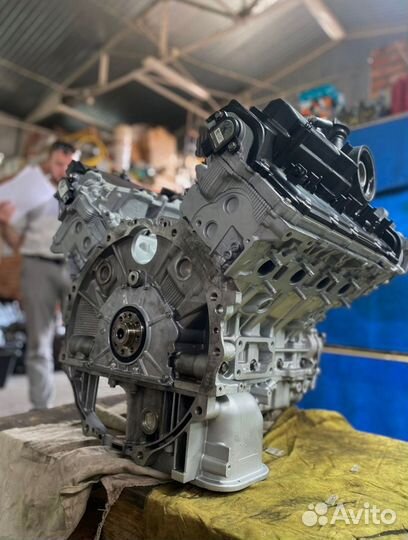 Двигатль VK56VD 5.6 L Infiniti/nissan