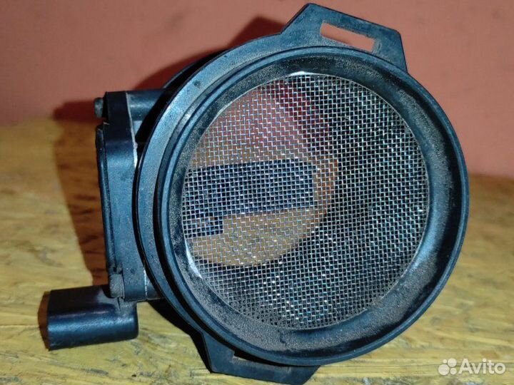 Расходомер (датчик дмрв) Audi Allroad C5 2.7 ARE