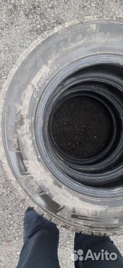 Pirelli Ice Zero 185/70 R14