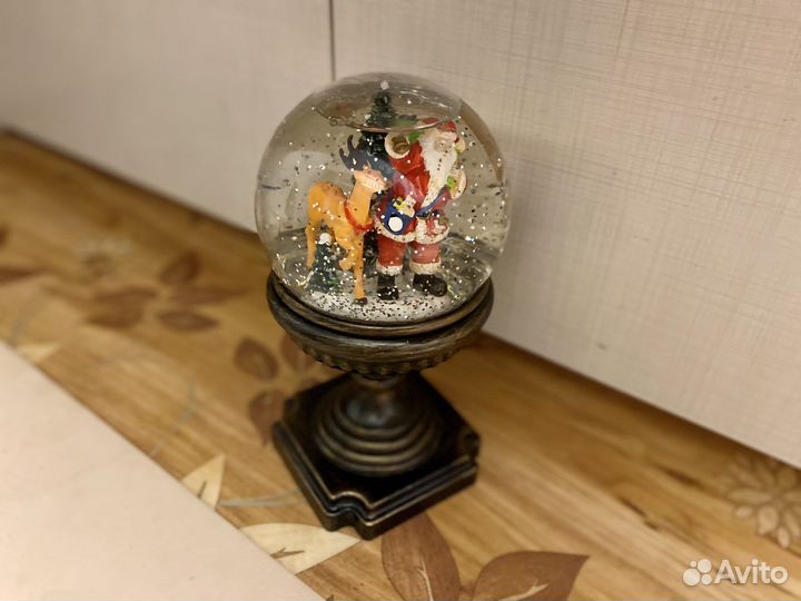 Шар со снегом статуэтка снежный с подсветкой