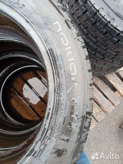 Nokian Tyres Hakkapeliitta R3 235/50 R17 100R