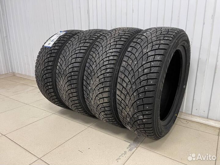 Triangle IcelynX TI501 225/40 R18