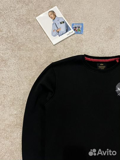 Свитшот Alpha Industries x nasa