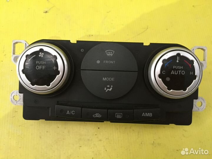 Блок управления климатом Mazda CX-7 2007-2012
