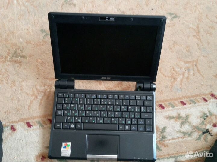 Нетбук asus