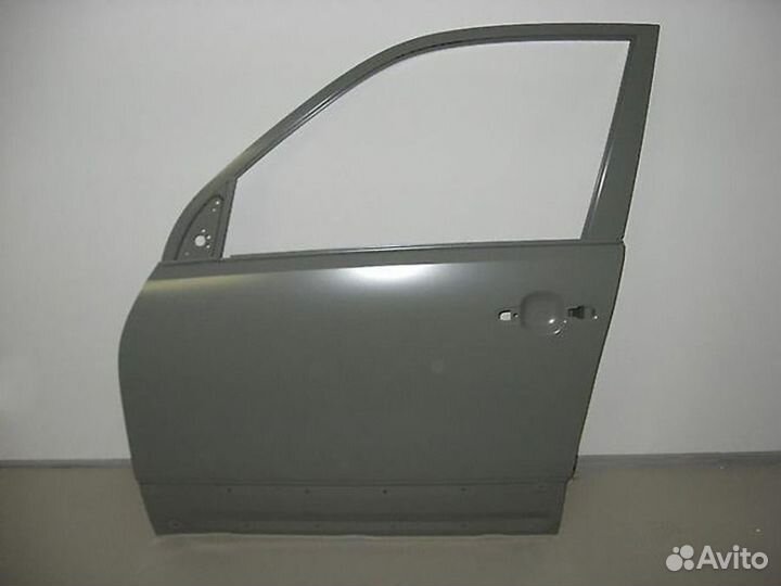 Дверь передняя левая Сузуки Гранд Витара 2005