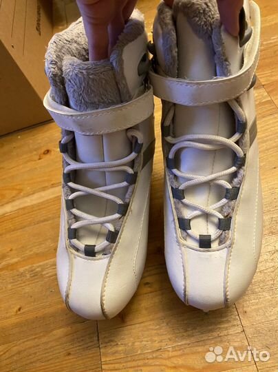 Коньки фигурные Reebok