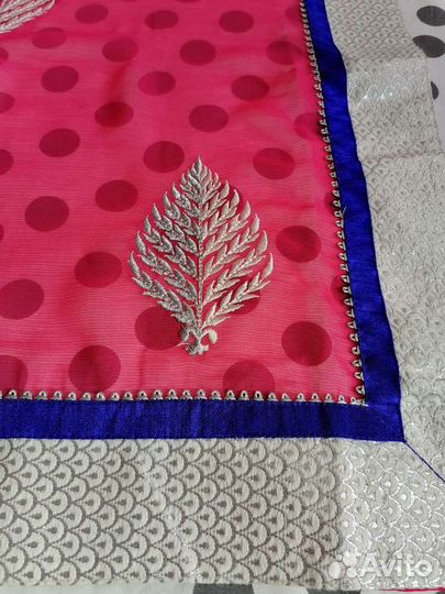 Индийское сари