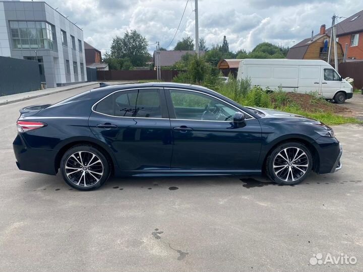 Toyota Camry, 2019