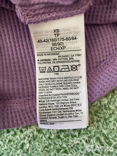 Лонгслив Gap