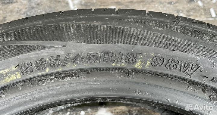 Westlake Zuper Eco Z-107 235/45 R18