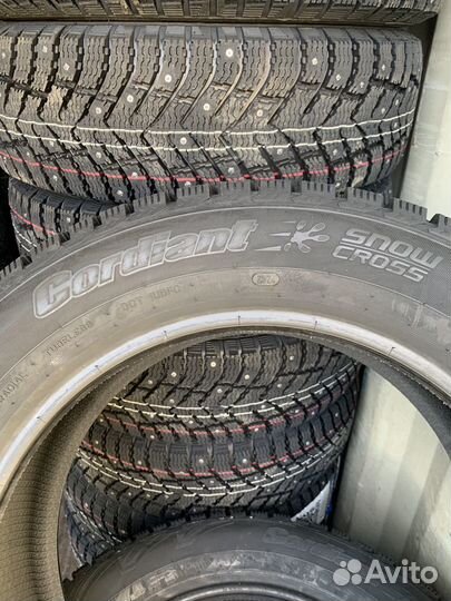 Cordiant Snow Cross 215/60 R17 100T