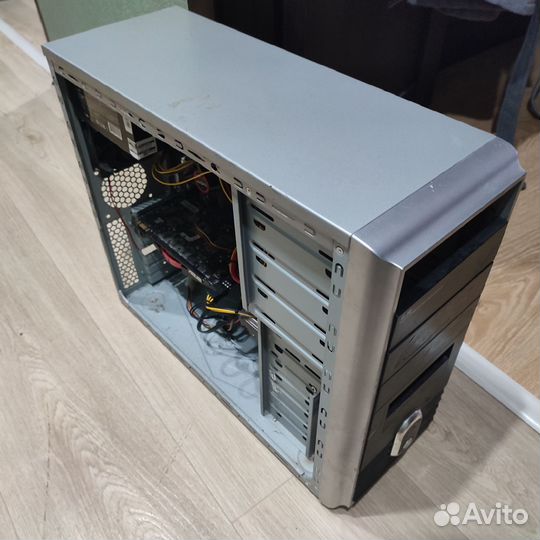 Компьютер системный блок