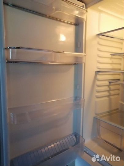 Холодильник indesit б/у