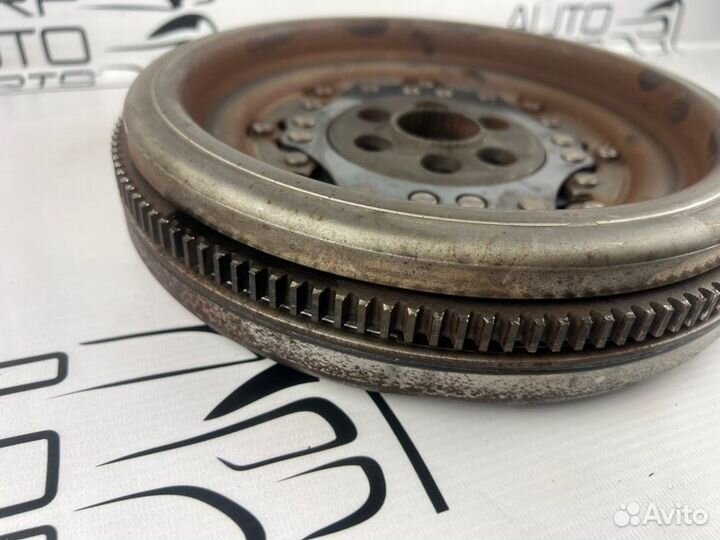 Маховик Volkswagen Passat B6 2.0 BMR 2009