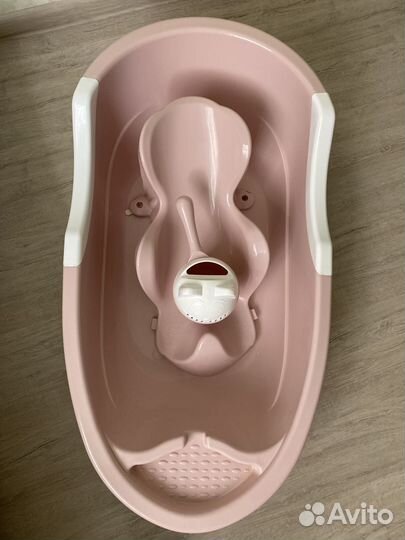Ванночка для купания новорождённых