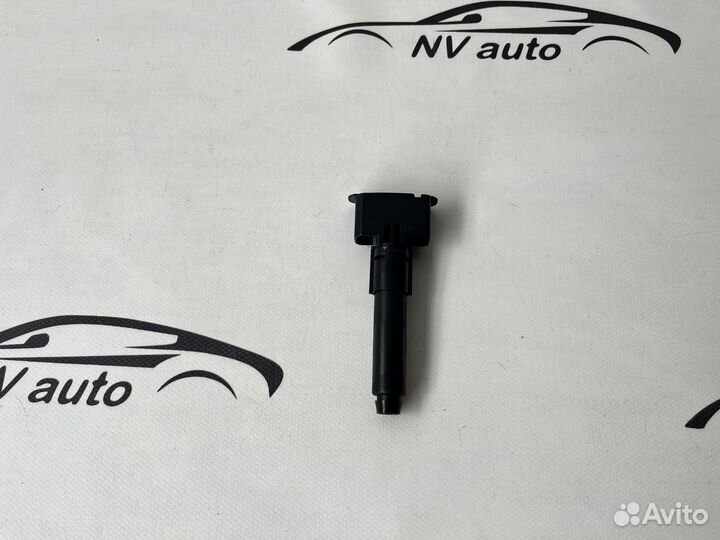 Nissan patrol y62 форсунка омывателя фары правая