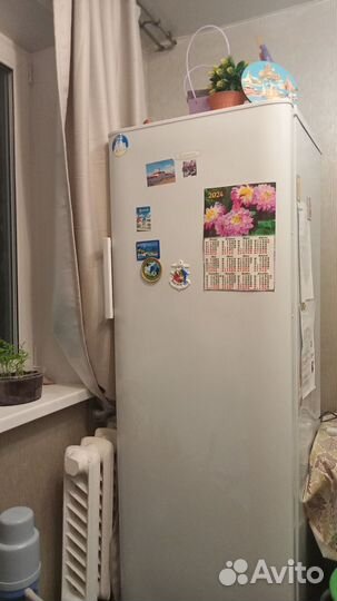 Морозильник белый