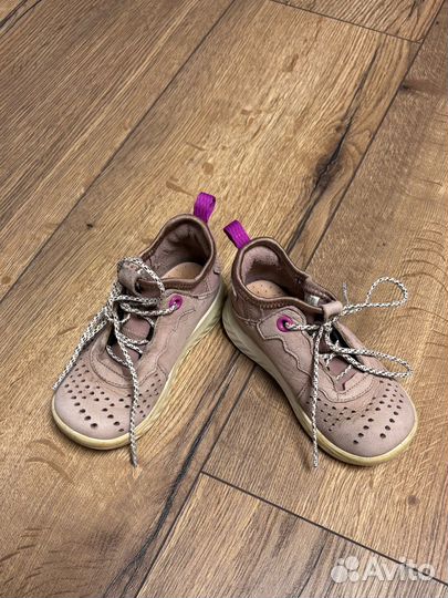 Кроссовки ecco 23