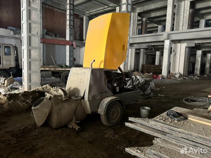 Продаётся пневмонагнетатель для полусухой стяжки