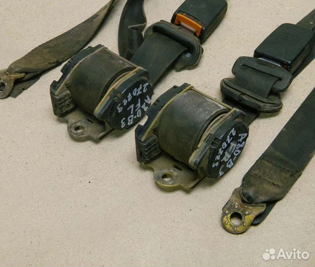 Ремень безопасности передний Audi 80 B3