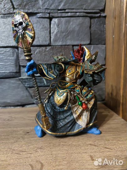 Коллекционная фигурка троль шаман из Warcraft