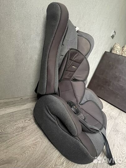 Детское автокресло