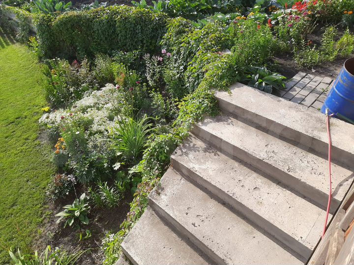 Дом 290 м² на участке 11,6 сот.