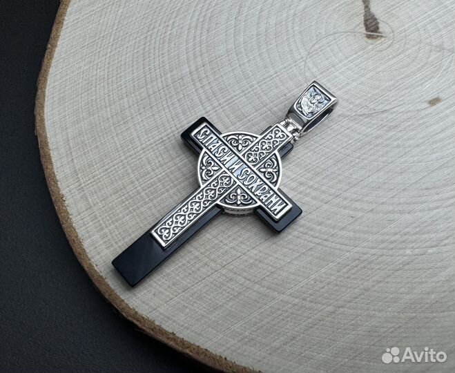 Крест серебряный с Агатом 