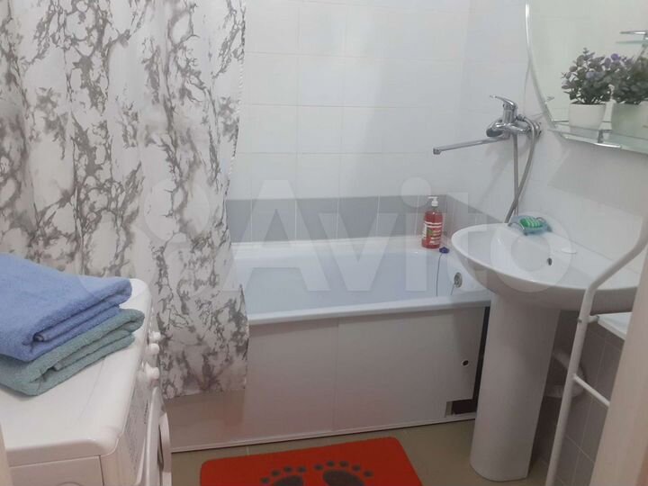 2-к. квартира, 65 м², 5/10 эт.