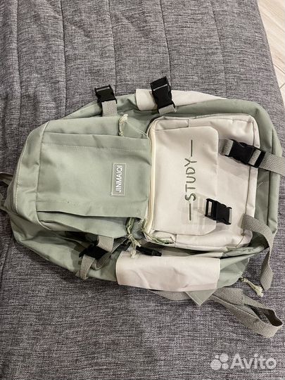 Школьный рюкзак