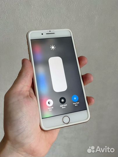 iPhone 8 Plus, 64 ГБ