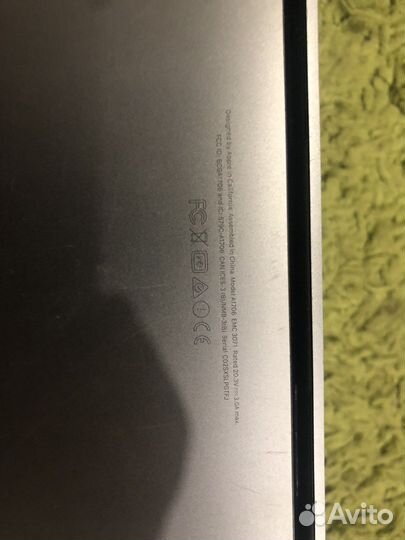 Macbook pro 13 2016 touch bar